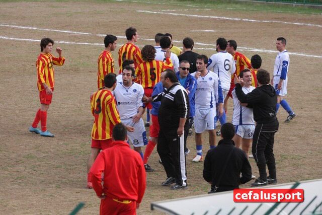101107_Caccamo 077y_tn.jpg